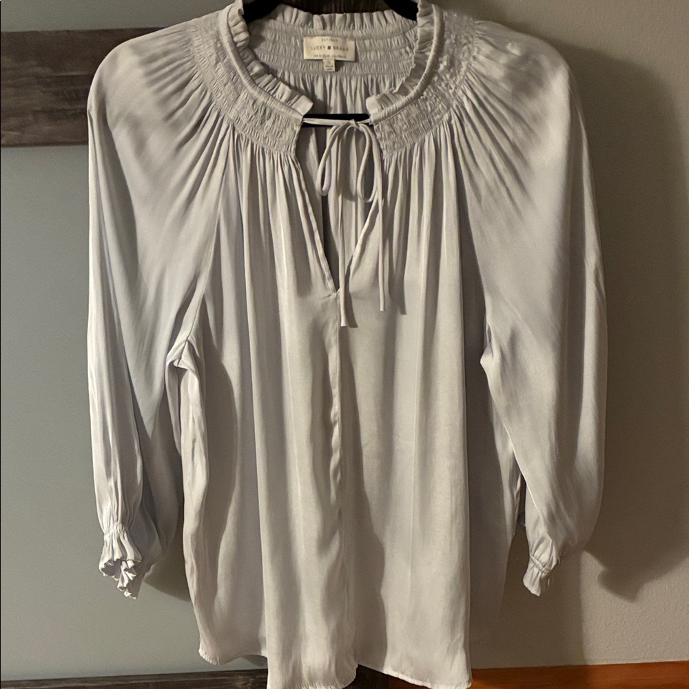 Lucky Brand Light Gray Smocked-Neck Peasant Blouse